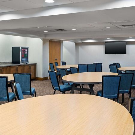 Hampton Inn And Suites Clayton/St. Louis-Galleria Area Екстер'єр фото